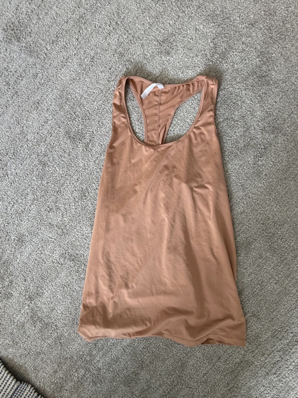 Fabletics Women's Workout Exercise Tank Top in Dusty Rose